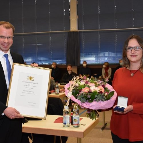 Landes-Ehrung des Ministerpräsidenten für IGP-Vorsitzende Barbara Rumer